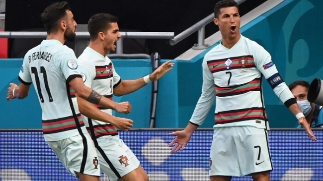 Ronaldo giành Vua phá lưới EURO 2020, lập kỳ tích vô tiền khoáng hậu
