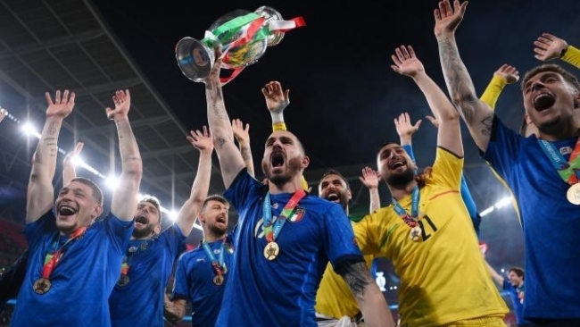 Thu về 99 triệu euro từ chiến dịch EURO 2020, cầu thủ Italia được chia thưởng bao nhiêu?