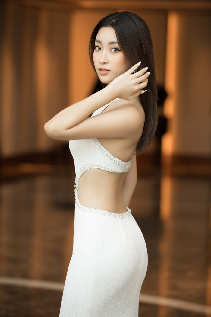 Top 10 Hoa hậu Việt có lượng follow cao nhất, đứng đầu là Hương Giang, kế tiếp là ai?