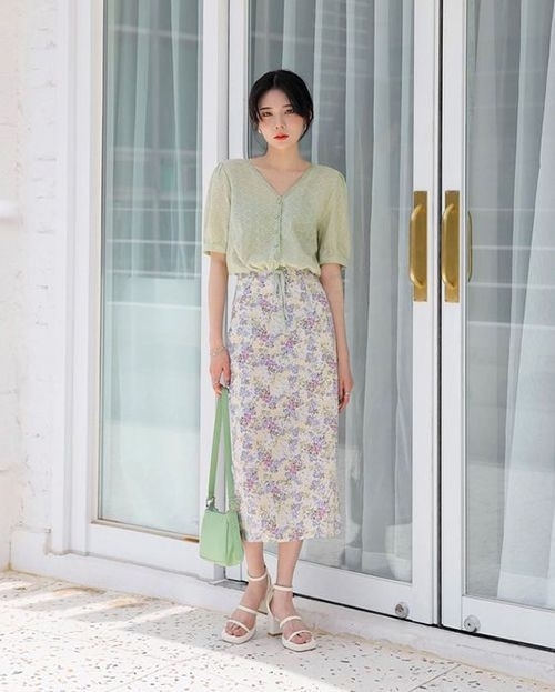 Gợi ý cách phối sandal cho set đồ mùa hè "hack" dáng Gợi ý cách phối sandal cho set đồ mùa hè "hack" dáng