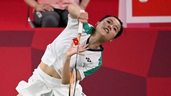 Chơi kiên cường, Thùy Linh vẫn bất lực trước tay vợt số 1 thế giới ở Olympic Tokyo 2020