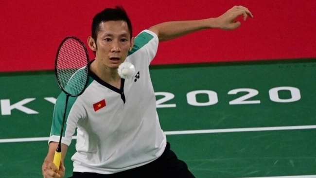 Dừng bước ở Olympic Tokyo 2020, nhưng 'hãy giơ một cây vợt lên vì Tiến Minh'