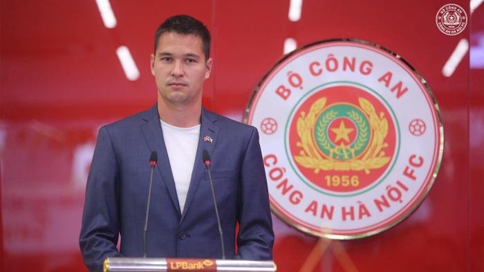 Thủ môn Filip Nguyễn có giá gấp đôi Quang Hải: Bản hợp đồng lịch sử của V.League