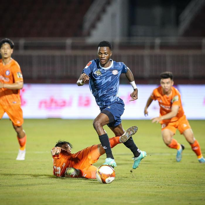Patrik Lê Giang giúp TPHCM hạ Đà Nẵng FC, thoát khỏi vị trí rớt hạng