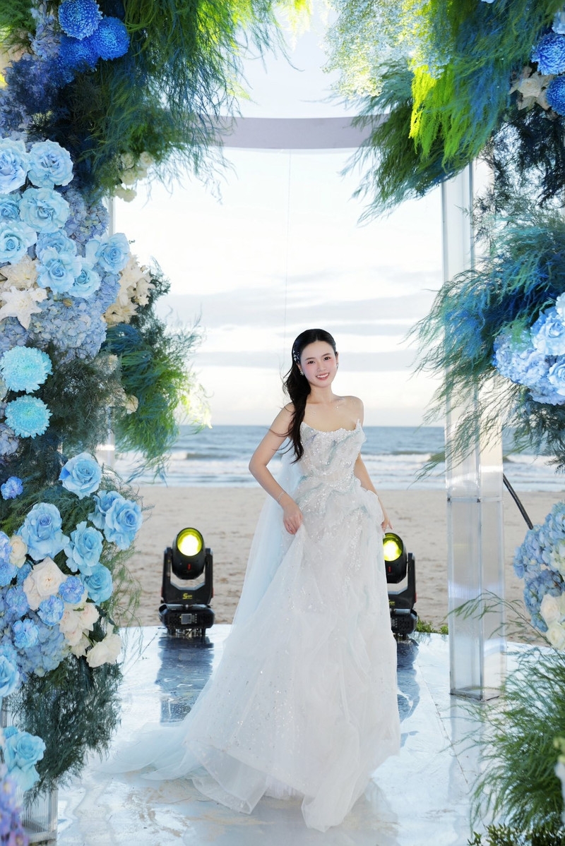 Midu khoe chuyện tình đẹp như cổ tích Midu khoe chuyện tình đẹp như cổ tích
