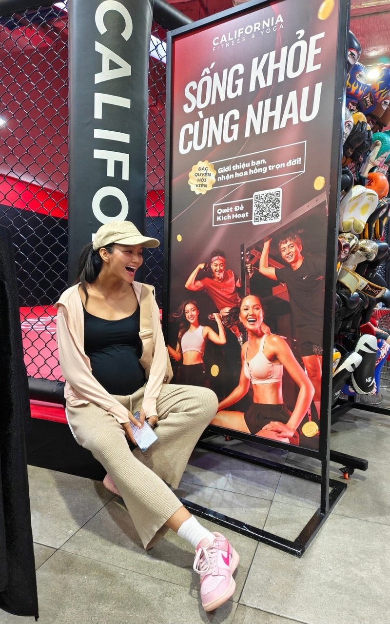 Hoa hậu H'Hen Niê gây bất ngờ ở phòng tập gym