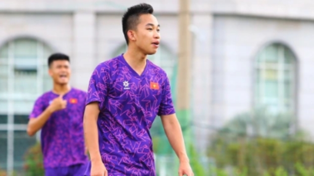 CLB Hải Phòng thử việc tiền vệ Việt kiều 19 tuổi