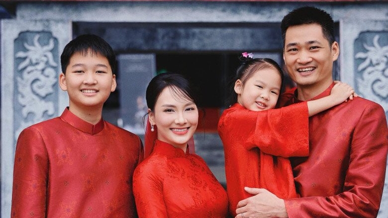 Diễn viên Bảo Thanh trải lòng về hành trình làm mẹ tuổi 20 và quý tử 15 tuổi cao lớn