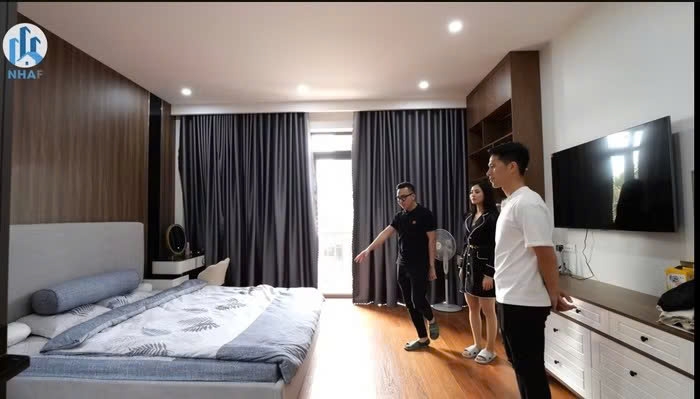 "Soi" tổ ấm khang trang, đáng mơ ước của cầu thủ Trần Đình Trọng tại Hà Nội