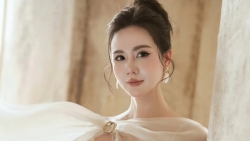 Nhan sắc ngọt ngào của diễn viên Phan Minh Huyền