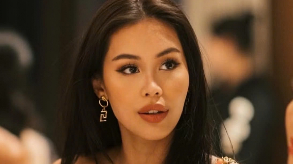 Tiên Nguyễn gây sốt khi chia sẻ lại khoảnh khắc chung khung hình với Erling Haaland