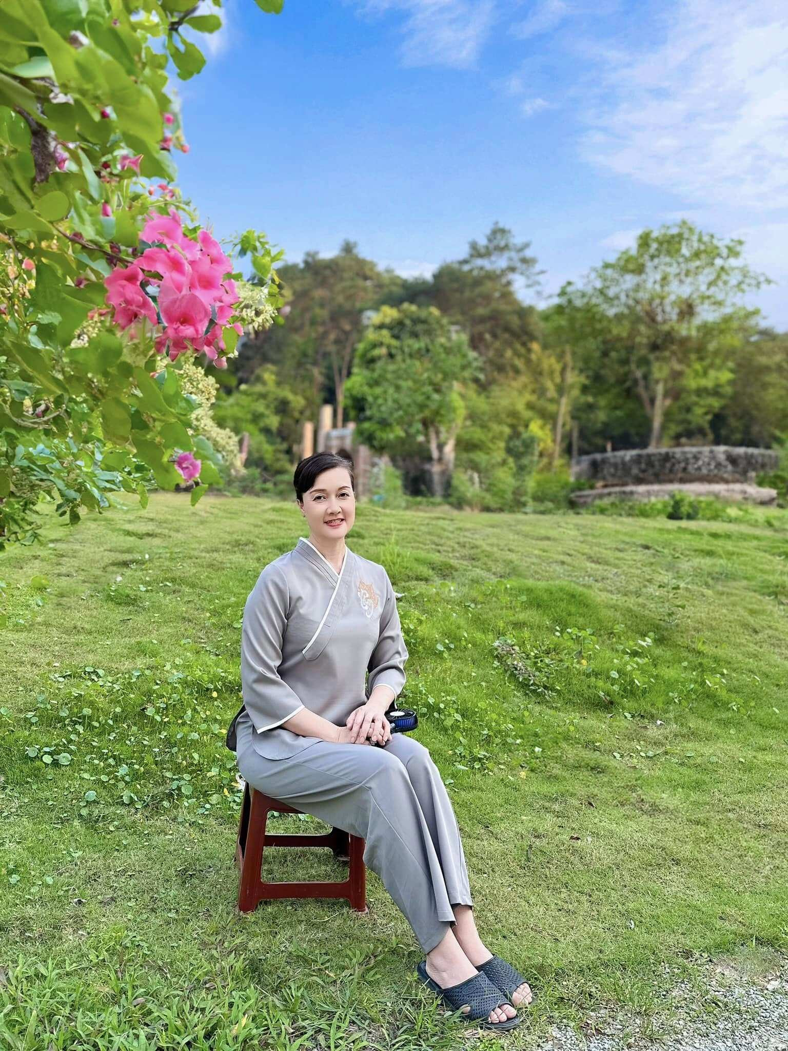 Nghệ sĩ Vân Dung: Từ Top 15 Hoa hậu đến ngôi sao quyền lực của làng hài Việt Nghệ sĩ Vân Dung: Từ Top 15 Hoa hậu đến ngôi sao quyền lực của làng hài Việt
