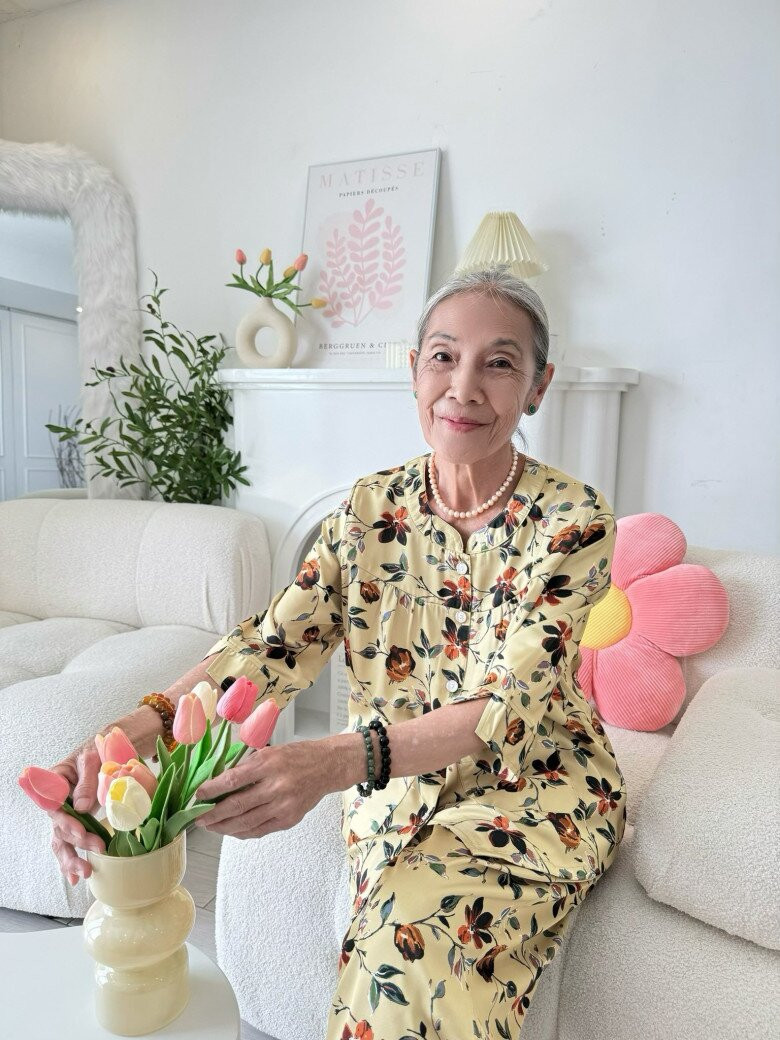 NSƯT Phi Điểu và nghệ sĩ Thanh Hiền: Hai người bà quốc dân với tình yêu nghề không tuổi NSƯT Phi Điểu và nghệ sĩ Thanh Hiền: Hai người bà quốc dân với tình yêu nghề không tuổi
