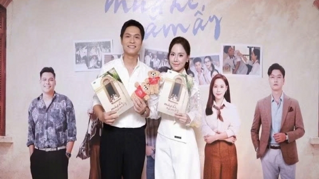 Khi người yêu ngoài đời trở thành bạn diễn trên phim