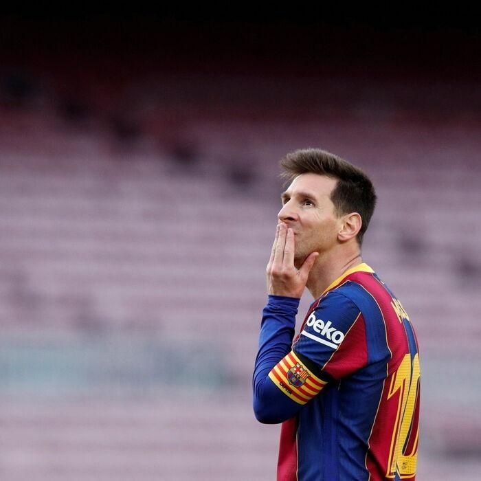 Vì sao Messi chia tay Barca?