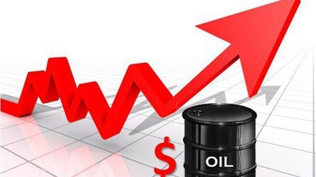 Giá xăng dầu hôm nay 10/8 bật tăng mạnh