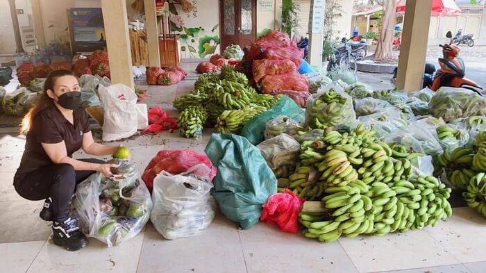 Náo loạn tin Phi Nhung bị nhiễm Covid-19 khiến dân tình hoang mang, phía nữ ca sĩ lên tiếng bác bỏ