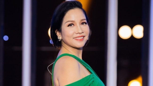 Diva Mỹ Linh trải lòng giữa mùa dịch: 'Cả nhà tiêu gần hết tiền tiết kiệm'