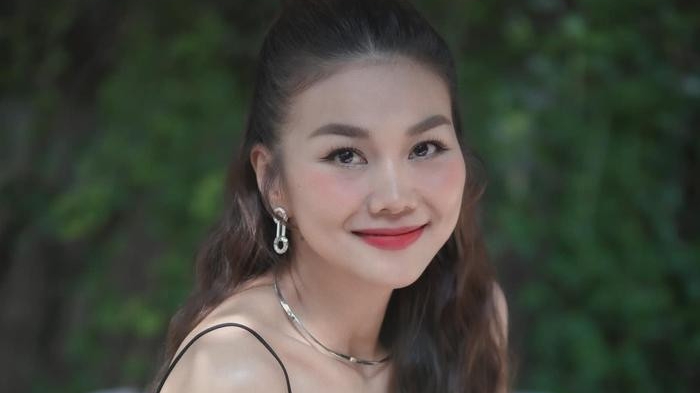 HOT: Siêu mẫu Thanh Hằng nhận lời cầu hôn, chuẩn bị lên xe hoa