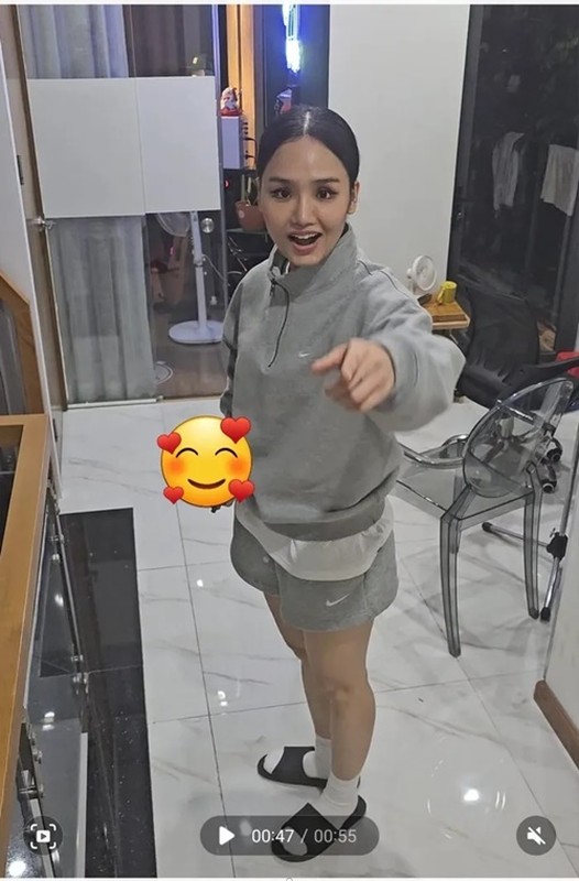 Phản ứng của Miu Lê và dàn mỹ nhân khi bị đồn mang bầu Phản ứng của Miu Lê và dàn mỹ nhân khi bị đồn mang bầu