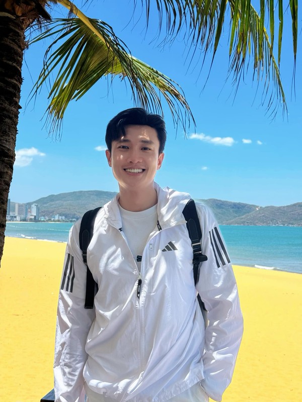 Bộ ba diễn viên phim “Về nhà đi con” giờ ra sao? Bộ ba diễn viên phim “Về nhà đi con” giờ ra sao?