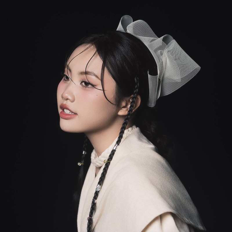 Phương Mỹ Chi giỏi kiếm tiền, dốc 10 tỷ làm show miễn phí Phương Mỹ Chi giỏi kiếm tiền, dốc 10 tỷ làm show miễn phí