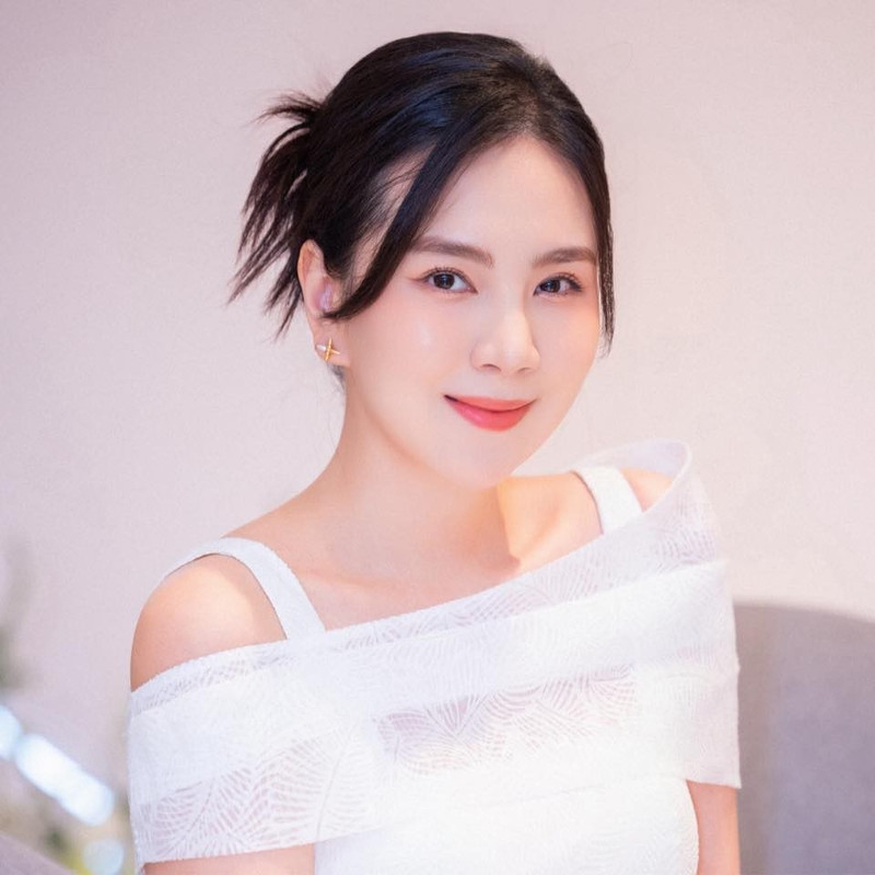 MC Mai Ngọc tự tin khoe dáng cực phẩm chỉ sau hơn 3 tháng làm 'mẹ bỉm' MC Mai Ngọc tự tin khoe dáng cực phẩm chỉ sau hơn 3 tháng làm 'mẹ bỉm'