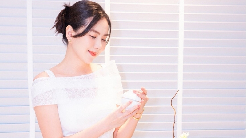 MC Mai Ngọc tự tin khoe dáng cực phẩm chỉ sau hơn 3 tháng làm 'mẹ bỉm'