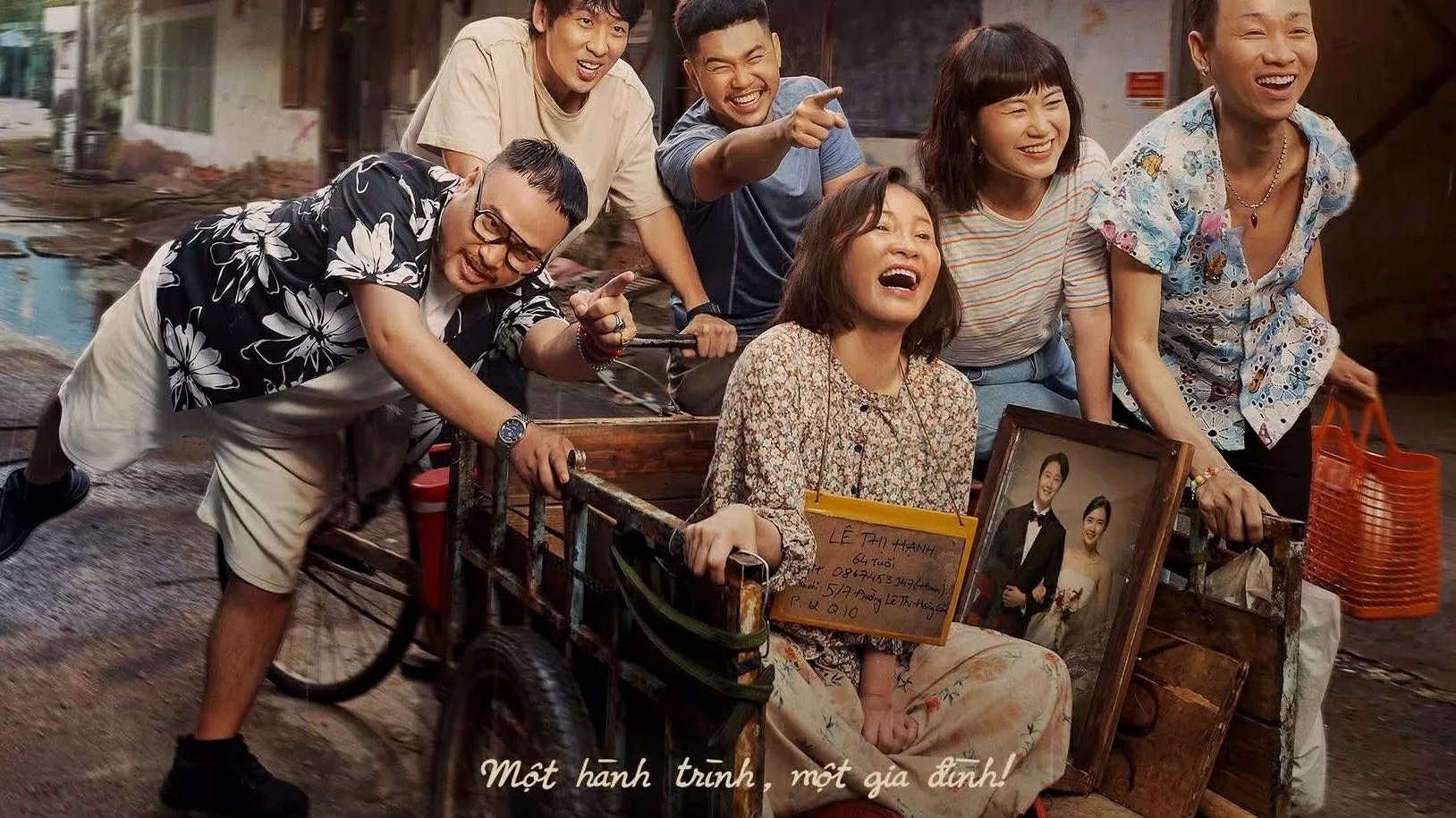 "Mang mẹ đi bỏ" gây sốt phòng vé, vượt Conan để dẫn đầu doanh thu cuối tuần