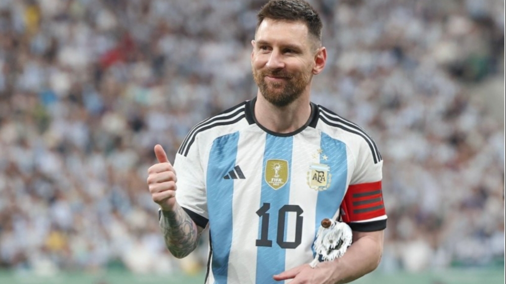 Đội tuyển Argentina tìm người thay thế Messi?
