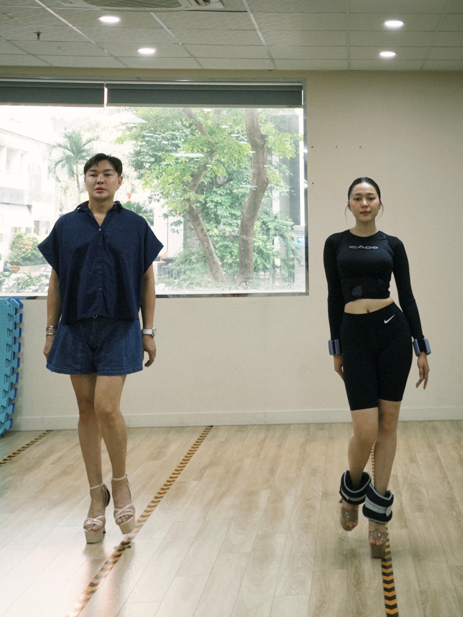 Kiều Duy nền nã diện áo dài trong bộ hình đầu tiên gửi đến Miss International