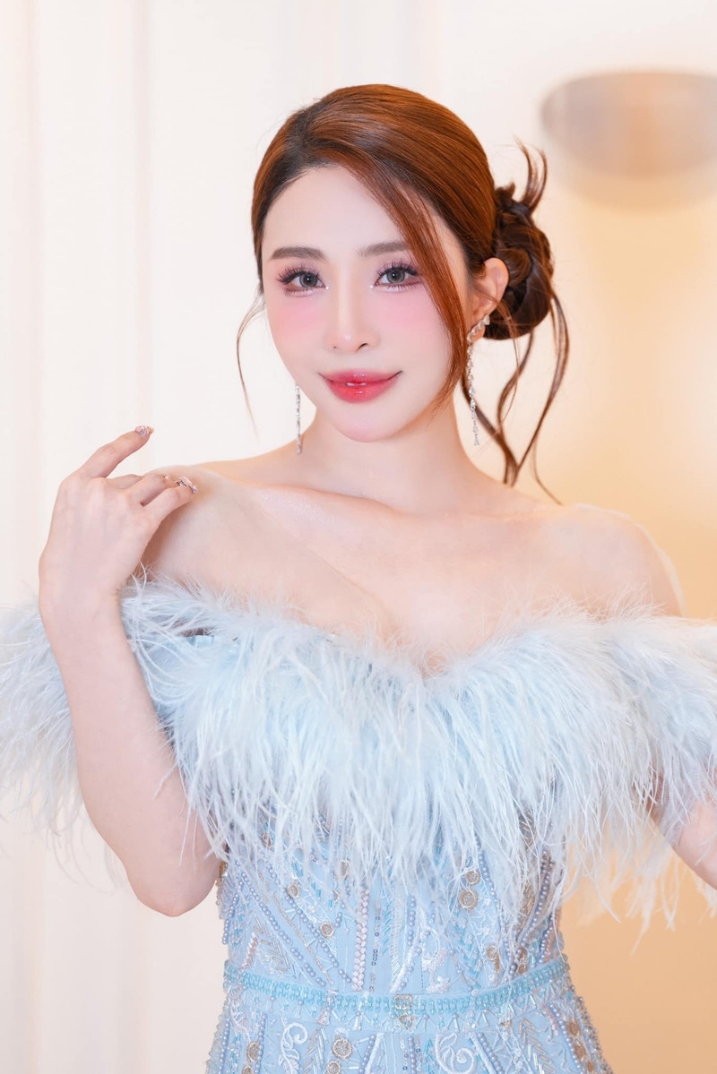 'Cá sấu chúa' Quỳnh Nga xuất hiện khác lạ, vướng nghi vấn 'nâng cấp' nhan sắc