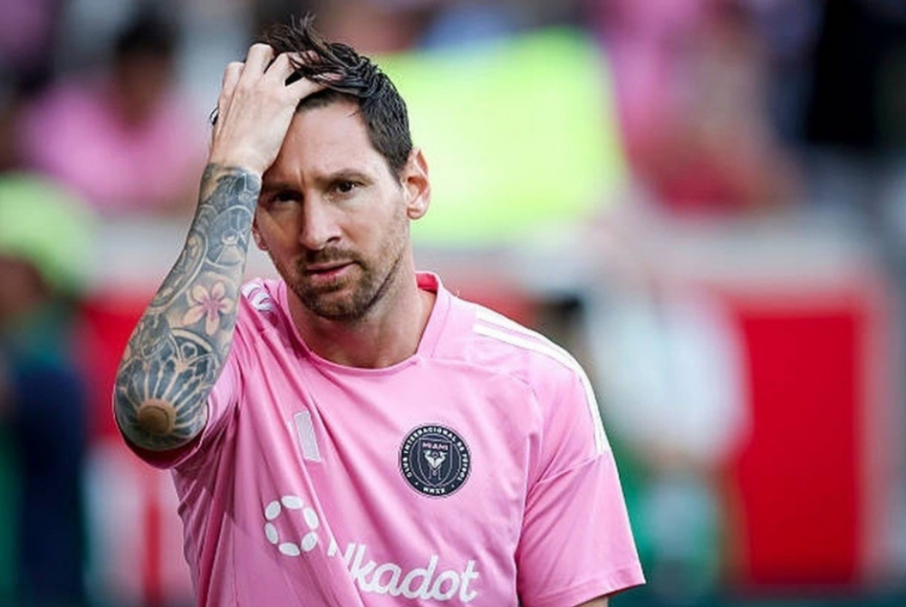 Mourinho tiết lộ thông tin bất ngờ về Messi