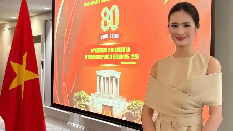 Hoa hậu Ý Nhi rạng rỡ, tự hào dự lễ kỷ niệm 80 năm Quốc khánh tại Úc