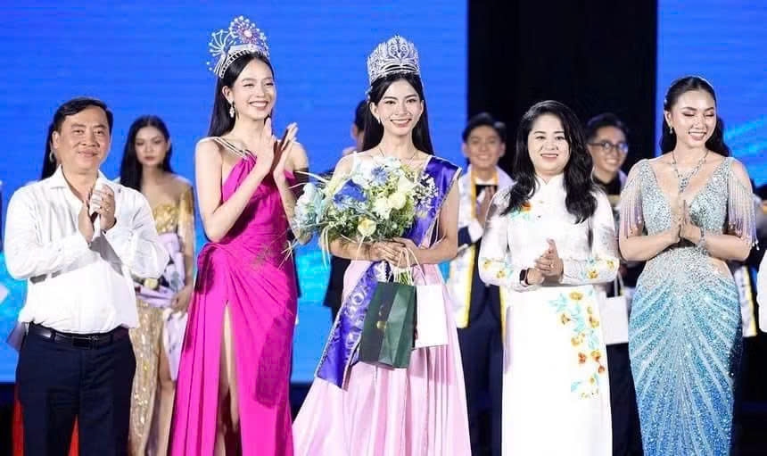 Nữ sinh Đại học FPT Cần Thơ giành ngôi Á hậu 3 Miss Grand Vietnam 2026 Nữ sinh Đại học FPT Cần Thơ giành ngôi Á hậu 3 Miss Grand Vietnam 2026