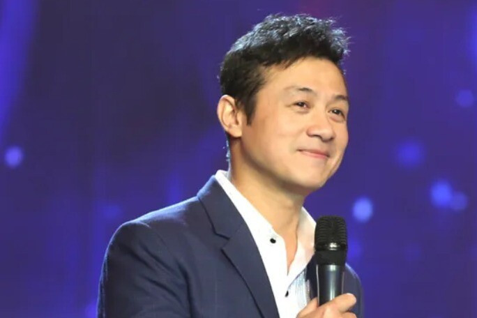 Chân dung nam MC VTV xuất thân gia thế: Bỏ học Ngoại thương để theo đuổi đam mê