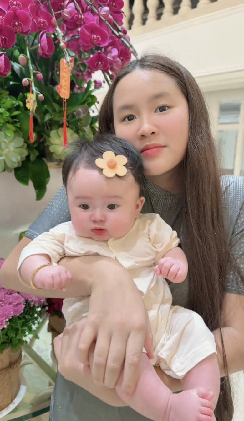 Cặp song sinh của Hoa hậu Phương Lê: 15 tuổi đã định hướng làm luật sư và kỹ sư