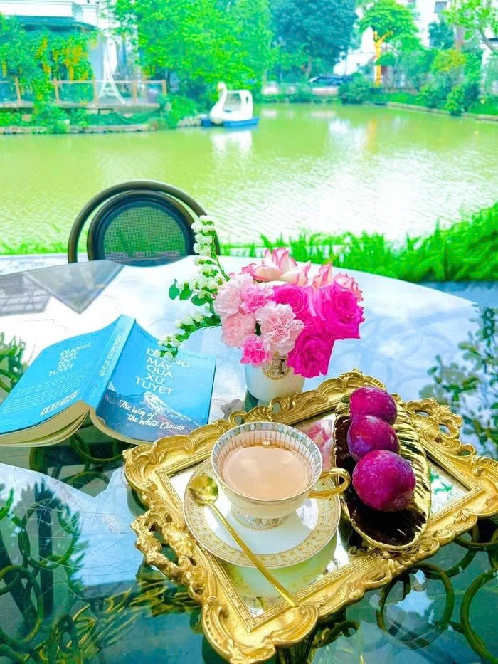 Biệt thự sang trọng 60 tỷ đồng của "nữ diễn viên giàu nhất miền Bắc" Lã Thanh Huyền