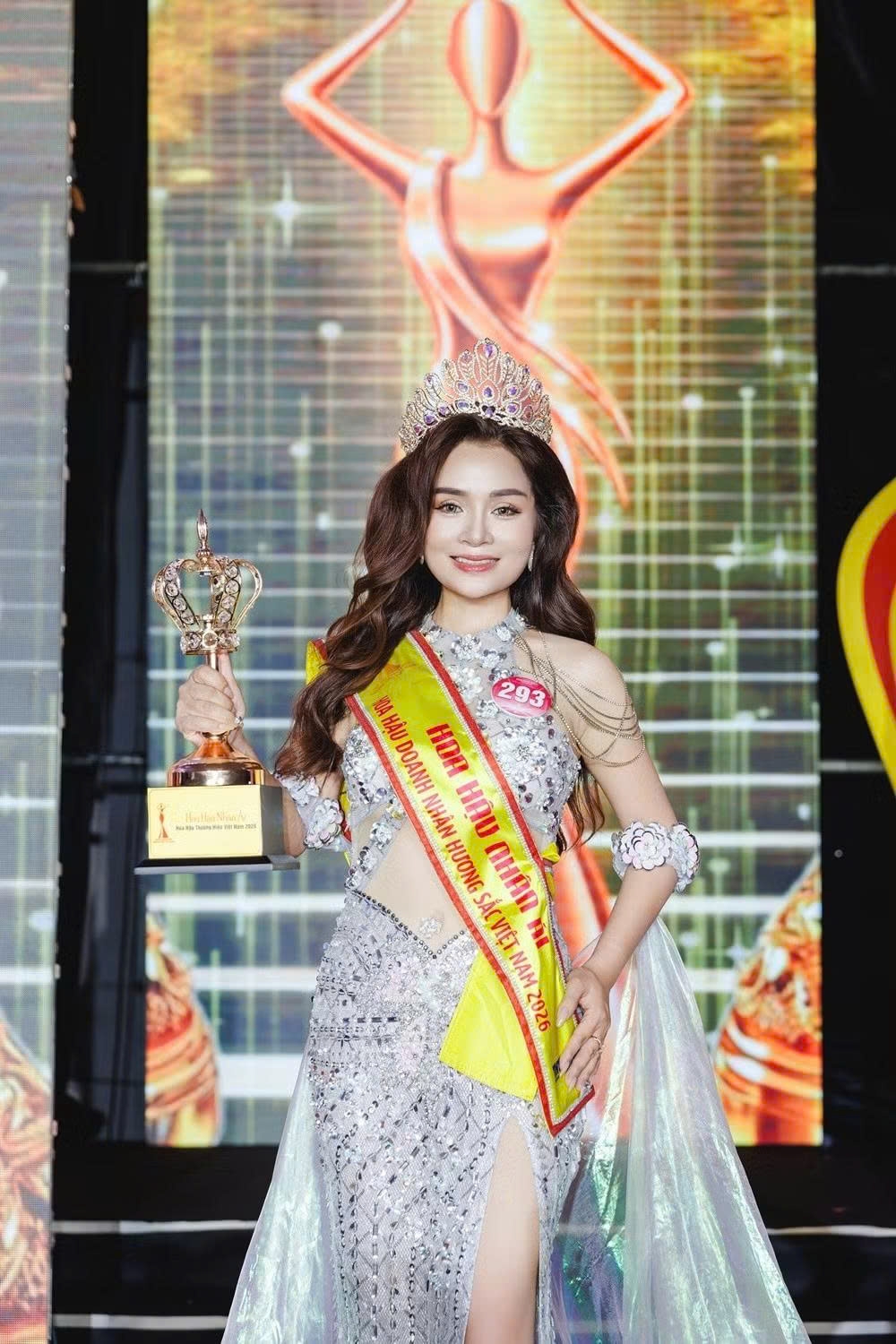 Tài sắc Hoa hậu Nhân ái Hoàng Thị Thanh Tuyền Tài sắc Hoa hậu Nhân ái Hoàng Thị Thanh Tuyền