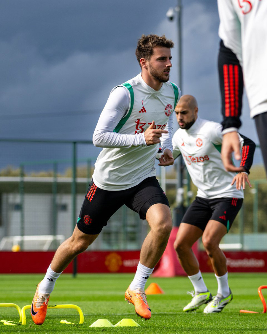 MU vs Crystal Palace: Mason Mount tái xuất "cứu" thầy Ten Hag
