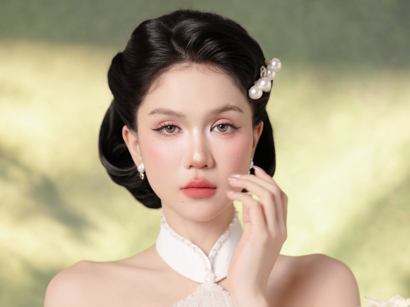Ngọc Trinh gây chú ý với hình ảnh khác thường, ẩn ý nhắc về biến cố cuộc đời Ngọc Trinh gây chú ý với hình ảnh khác thường, ẩn ý nhắc về biến cố cuộc đời