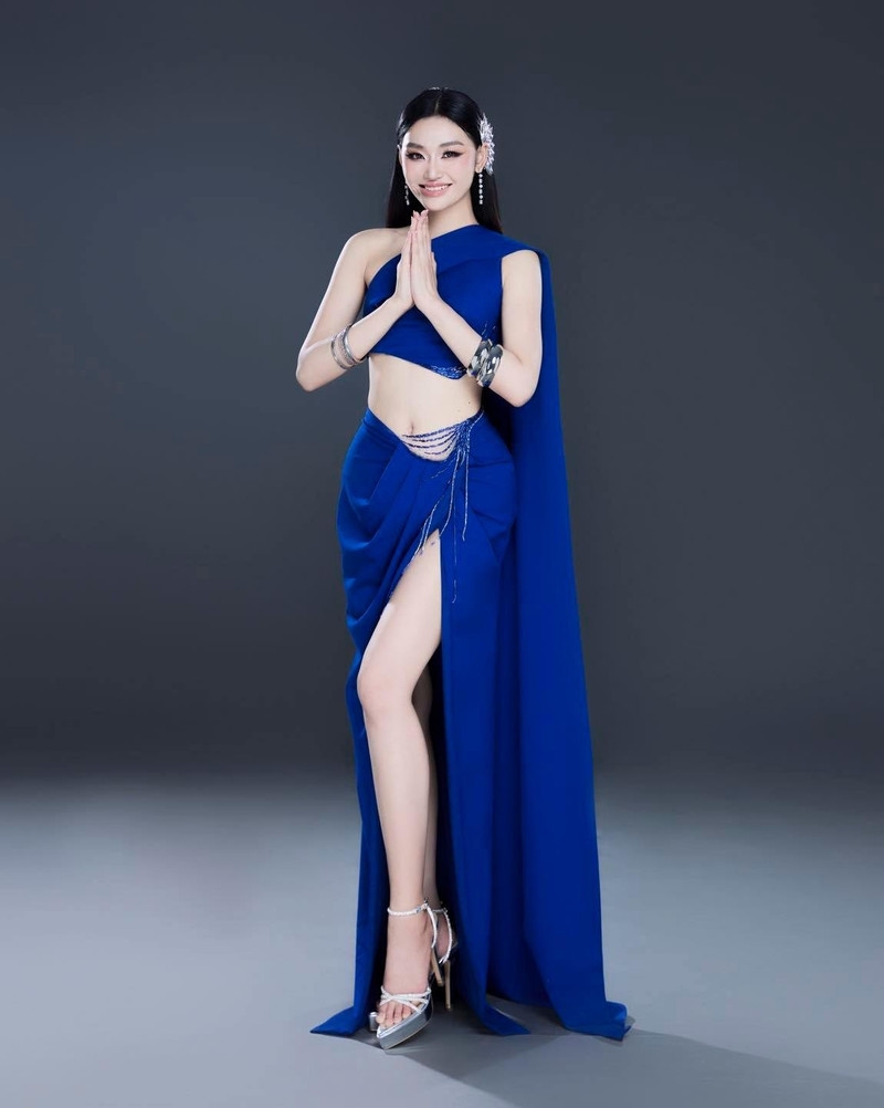 Hoa hậu Yến Nhi mang 20 vali hành lý tới Miss Grand International 2025