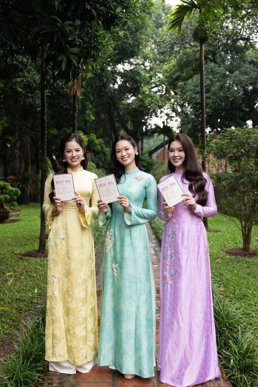 Hoa hậu, nghệ sĩ nô nức ‘Nhận học bạ - làm Giám sinh’ tại Văn Miếu