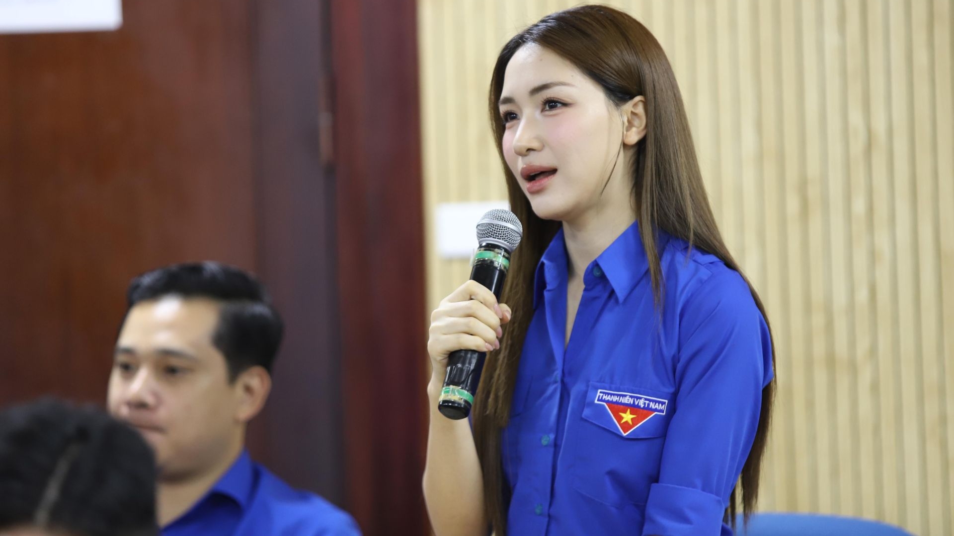 Ca sĩ Hòa Minzy tham gia Ủy ban Trung ương Hội LHTN Việt Nam