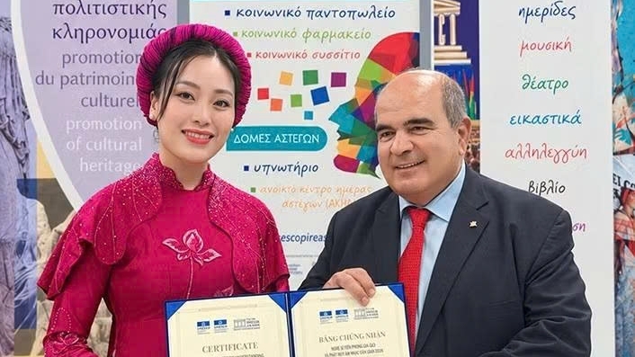 Sao Mai Huyền Trang: 13 năm dành trọn tâm huyết cho âm nhạc dân gian