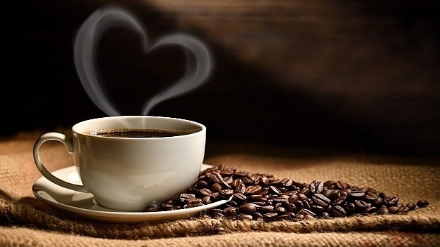 Giá cà phê hôm nay 1/10, Ngắt đà giảm mạnh, vị thế số 1 cà phê robusta của Việt Nam bị lung lay?