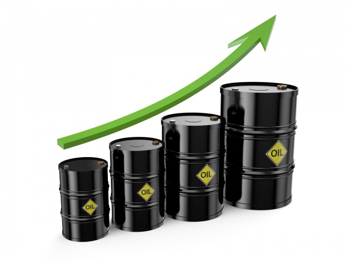 Giá xăng dầu hôm nay 6/10 tiếp đà leo đỉnh, dầu Brent vượt mức 82,6 USD