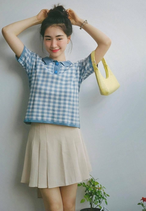 Hòa Minzy mặc đẹp với đồ hơn 100 nghìn đồng