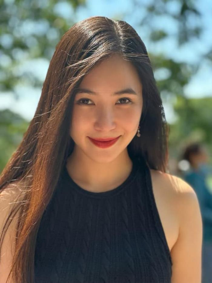 Hương Tràm khoe visual quyến rũ, đầy ngọt ngào tại quê nhà sau 4 năm ở Mỹ Hương Tràm khoe visual quyến rũ, đầy ngọt ngào tại quê nhà sau 4 năm ở Mỹ