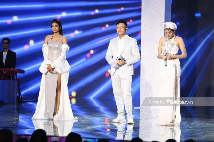 HOT: Sơn T&ugrave;ng M-TP l&agrave; kh&aacute;ch mời đặc biệt trong đ&ecirc;m chung kết Vietnam Idol 2023 Ảnh 6